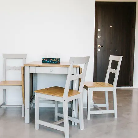 Seaside Apartament 2 Mamaia Nord Cadeva ナボダリ