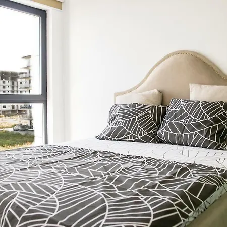 Seaside Apartament 2 Mamaia Nord Cadeva ナボダリ