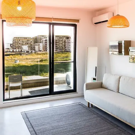 Seaside Apartament 2 Mamaia Nord Cadeva ナボダリ