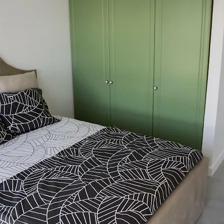 アパート Seaside Apartament 2 Mamaia Nord Cadeva ナボダリ